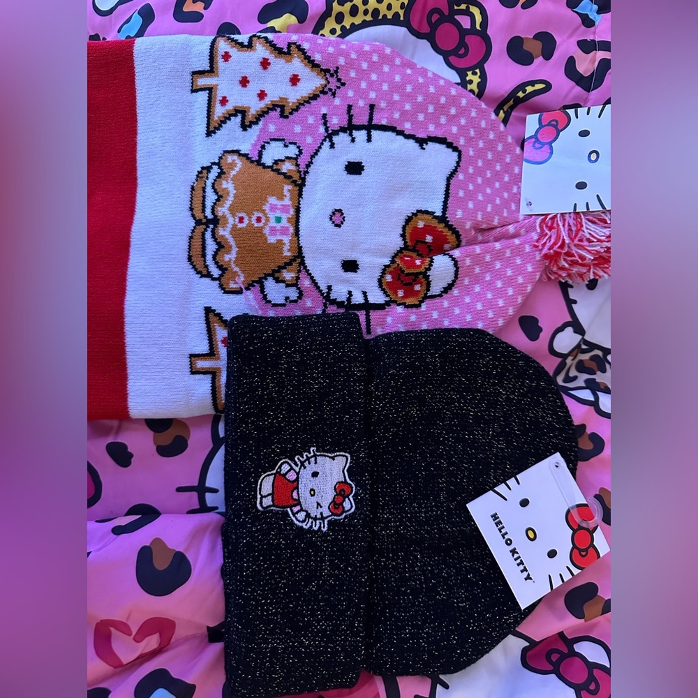 NEW HEAD BEANIES HELLO KITTY